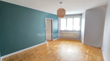 COUP DE COEUR POUR CET APPARTEMENT DE TYPE 4 ENTIEREMENT RENOVE AVEC ASCENSEUR GARAGE BALCON CAVE ET CELLIER