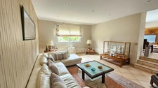 ISLE PROCHE CHU EMAILLEURS - SUPERBE VILLA EN PARTIE PLAIN PIED AVEC PISCINE ET SPA SUR MAGNIFIQUE TERRAIN ARBORE