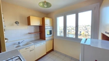 EXCLUSIVITE  QUARTIER SAINT ANNE APPARTEMENT DE TYPE 2 AVEC ASCENSEUR - BALCON - GARAGE ET CAVE 