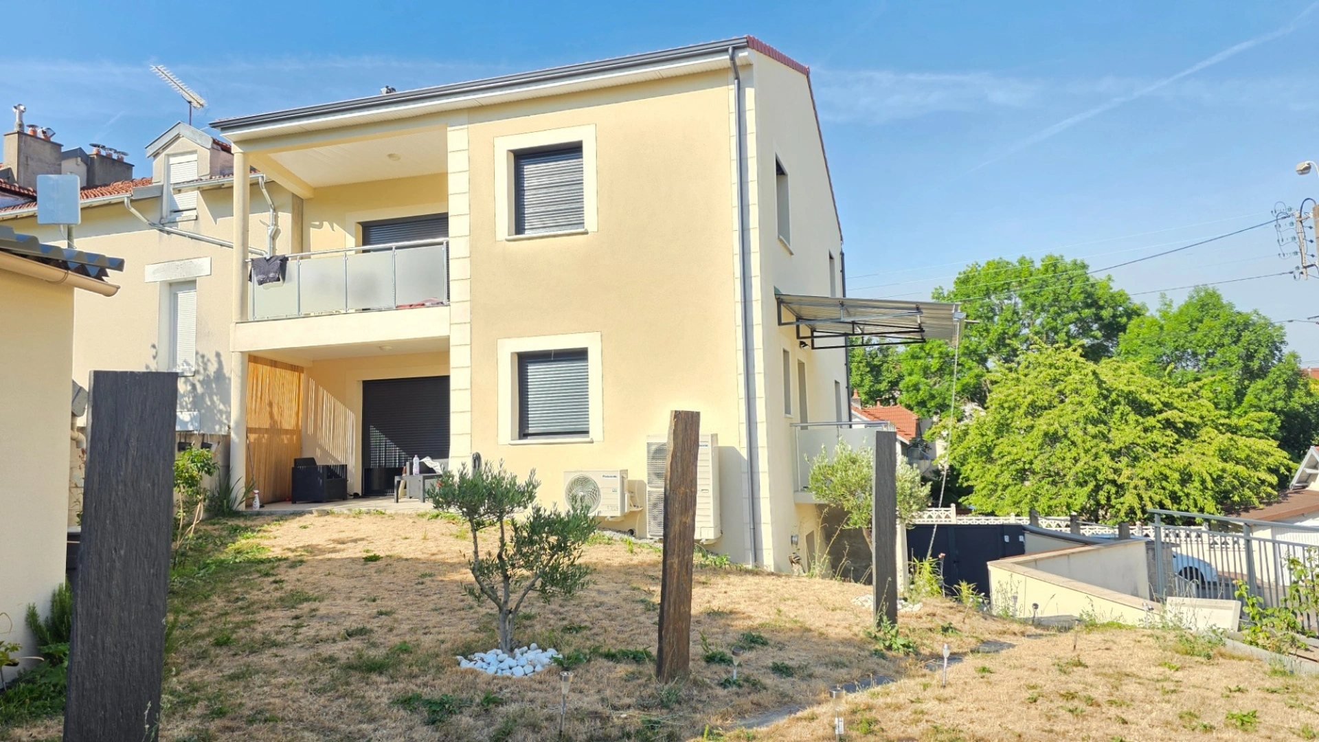 Maison 10 pièces 212 m² · à Limoges · 212 m² · 448 000 €