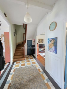  COUP DE COEUR POUR CETTE BELLE MAISON DE CARACTERE AVEC JOLI JARDIN ET PISCINE