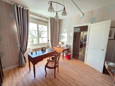 EXCLUSIVITE SECTEUR RUCHOUX BELLE MAISON ANNEE 50 SUR SOUS SOL COMPLET AVEC GARAGE ET PETIT JARDIN 