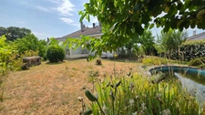 EN EXCLUSIVITE SUR LE PALAIS SUR VIENNE JOLIE MAISON AU CALME DANS QUARTIER RESIDENTIEL PRISE 