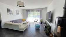 AUX PORTES DE LIMOGES OUEST SUPERBE MAISON ENTIEREMENT RENOVEE AVEC PISCINE ET POOL HOUSE 
