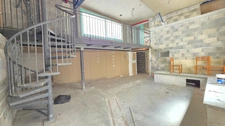 LOFT D'EXCEPTION EN COURS D AMENAGEMENT - VOLUMES UNIQUES ET POTENTIEL INFINI 