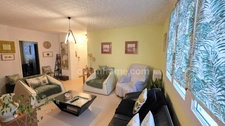 PROCHE CARMES BEL APPARTEMENT RENOVE AU 4 EME ETAGE SANS ASCENSEUR AVEC GARAGE ET CAVE 