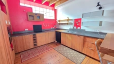 PROCHE MAUVENDIERE - CITE JUDICIAIRE -BUREAUX POUR PROFESSION LIBERALE AVEC POSSIBILITE D'HABITATION