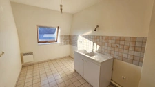 PROCHE MARCEAU TRÈS BEL APPARTEMENT DE TYPE 3 AU DERNIER ÉTAGE AVEC ASCENSEUR TERRASSE CAVE ET GARAGE