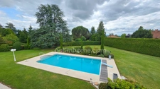 ISLE PROCHE CHU EMAILLEURS - SUPERBE VILLA EN PARTIE PLAIN PIED AVEC PISCINE ET SPA SUR MAGNIFIQUE TERRAIN ARBORE