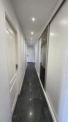 COUP DE COEUR POUR CET APPARTEMENT DE TYPE 5 AVEC TERRASSE GARAGE ASCENSEUR ET CAVE 