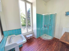 A 15 MN DE SAINT LEONARD DE NOBLAT SUPERBE MAISON DE MAITRE RENOVEE SUR MAGNIFIQUE PARC ARBORE DE 6 HA 