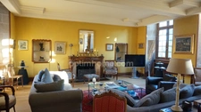 AUX PORTES DE LIMOGES - SUPERBE PROPRIETE DE 11.5HA AVEC SON CHÂTEAU DE STYLE RENAISSANCE - BEAU POTENTIEL 