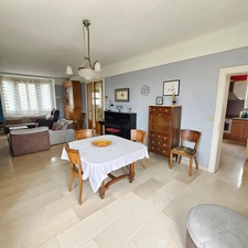 QUARTIER OUEST BELLE MAISON DE CARACTERE ANNEE 30 SUR 1534 M² DE TERRAIN ARBORE 