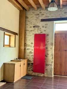 DUN LE PALESTEL SUPERBE GRANGE RENOVEE AVEC GOUT A USAGE PROFESSIONEL ET/ OU D'HABITATION OU DE GARAGE 