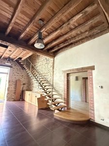 DUN LE PALESTEL SUPERBE GRANGE RENOVEE AVEC GOUT A USAGE PROFESSIONEL ET/ OU D'HABITATION OU DE GARAGE 