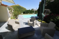 Aux PORTES de LA ROCHE su YON côté NORD, Maison de 238 m² avec 6 chambres, Bureau double, SDB, SDE, 3 WC et PISCINE, GARAGE et PARKING intérieur avec CARPORT 2 véhicules