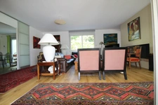 Aux PORTES de LA ROCHE su YON côté NORD, Maison de 238 m² avec 6 chambres, Bureau double, SDB, SDE, 3 WC et PISCINE, GARAGE et PARKING intérieur avec CARPORT 2 véhicules