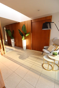 LA ROCHE SUR YON  centre ville, Maison de 261m² en COLOCATION pour 6 personnes avec des Baux individuels de 10 mois renouvelables (du 01/09 au 30/06)