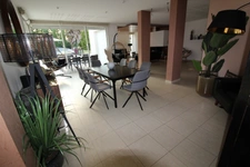 LA ROCHE SUR YON  centre ville, Maison de 261m² en COLOCATION pour 6 personnes avec des Baux individuels de 10 mois renouvelables (du 01/09 au 30/06)