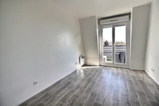 LES COTEAUX - 3 PIECES DE 62 M² - DERNIER ETAGE VUE DEGAGEE SUR PARIS