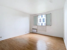 SAINT OUEN - 2 PIÈCES 37m² LC - 4ÈME ÉTAGE AVEC ASCENSEUR