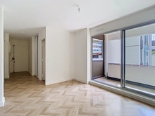 PORTE DOREE - BOIS DE VINCENNES - T4 (2 chambres) avec LOGGIA + PARKING + CAVE