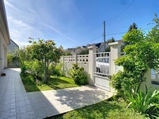 2 maisons sur terrain de 850 m² à 20 MN à pieds RER D "FOSSES - SURVILLIERS" 