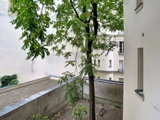 Métro ECOLE MILITAIRE - Avenue MOTTE-PIQUET - STUDIO de 14,80 m² LC - 2ème étage sans ascenseur