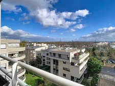 6ème et dernier étage - Appartement T5 + 2 terrasses de 18 m² chacune + 1 cave + 2 parkings boxés côte à côte 
