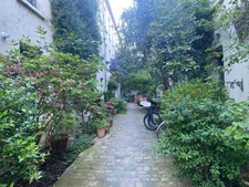 Rue des Haies - TRIPLEX de 3 pièces (1 chambre) de 60 m² dans passage privé