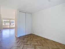 PORTE DOREE - BOIS DE VINCENNES - T4 (2 chambres) avec LOGGIA + PARKING + CAVE