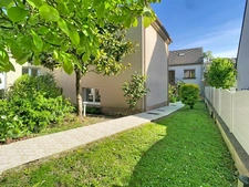 2 maisons sur terrain de 850 m² à 20 MN à pieds RER D "FOSSES - SURVILLIERS" 