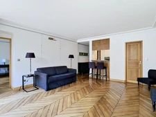 Quartier GAILLON - Rue de La Michodière - T2 de 50 M² - 5ème étage avec ascenseur + Débarras sur palier + cave