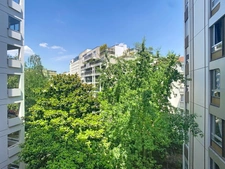 PORTE DOREE - BOIS DE VINCENNES - T4 (2 chambres) avec LOGGIA + PARKING + CAVE