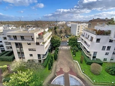6ème et dernier étage - Appartement T5 + 2 terrasses de 18 m² chacune + 1 cave + 2 parkings boxés côte à côte 