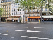Métro ECOLE MILITAIRE - Avenue MOTTE-PIQUET - STUDIO de 14,80 m² LC - 2ème étage sans ascenseur