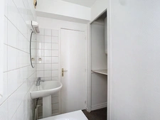 SAINT OUEN - 2 PIÈCES 37m² LC - 4ÈME ÉTAGE AVEC ASCENSEUR
