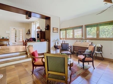 Une maison familiale (177 m²) au calme, entre nature et vie de village à moins d’une heure de Paris en transports (Ligne P)