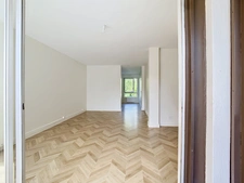 PORTE DOREE - BOIS DE VINCENNES - T4 (2 chambres) avec LOGGIA + PARKING + CAVE