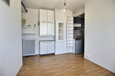 RUE FARADAY - 2 PIECES de 21,93 M² au sol 