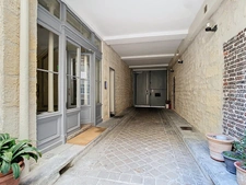 Quartier GAILLON - Rue de La Michodière - T2 de 50 M² - 5ème étage avec ascenseur + Débarras sur palier + cave