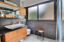 Avenue de Chanzy - 5 pièces de 110 m² avec balcon + cave + 2 parkings