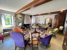 Propriete à vendre 8 pièces Proche de ROANNE (42)