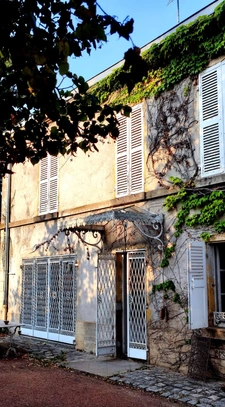 Propriete à vendre 8 pièces Proche de ROANNE (42)