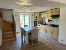 très rare