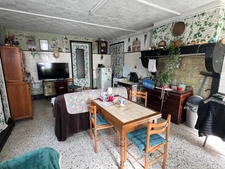 Maison à vendre 5 pièces Proche de CHARLIEU (71)