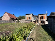 Maison à vendre 8 pièces Proche de SAINT IGNY DE VERS (69)