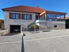 Maison à vendre 8 pièces Proche de LES ECHARMEAUX (71)