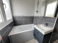 Appartement à vendre 3 pièces VILLEFRANCHE SUR SAONE (69)