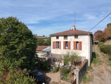Maison à vendre 5 pièces Proche de CHARLIEU (71)